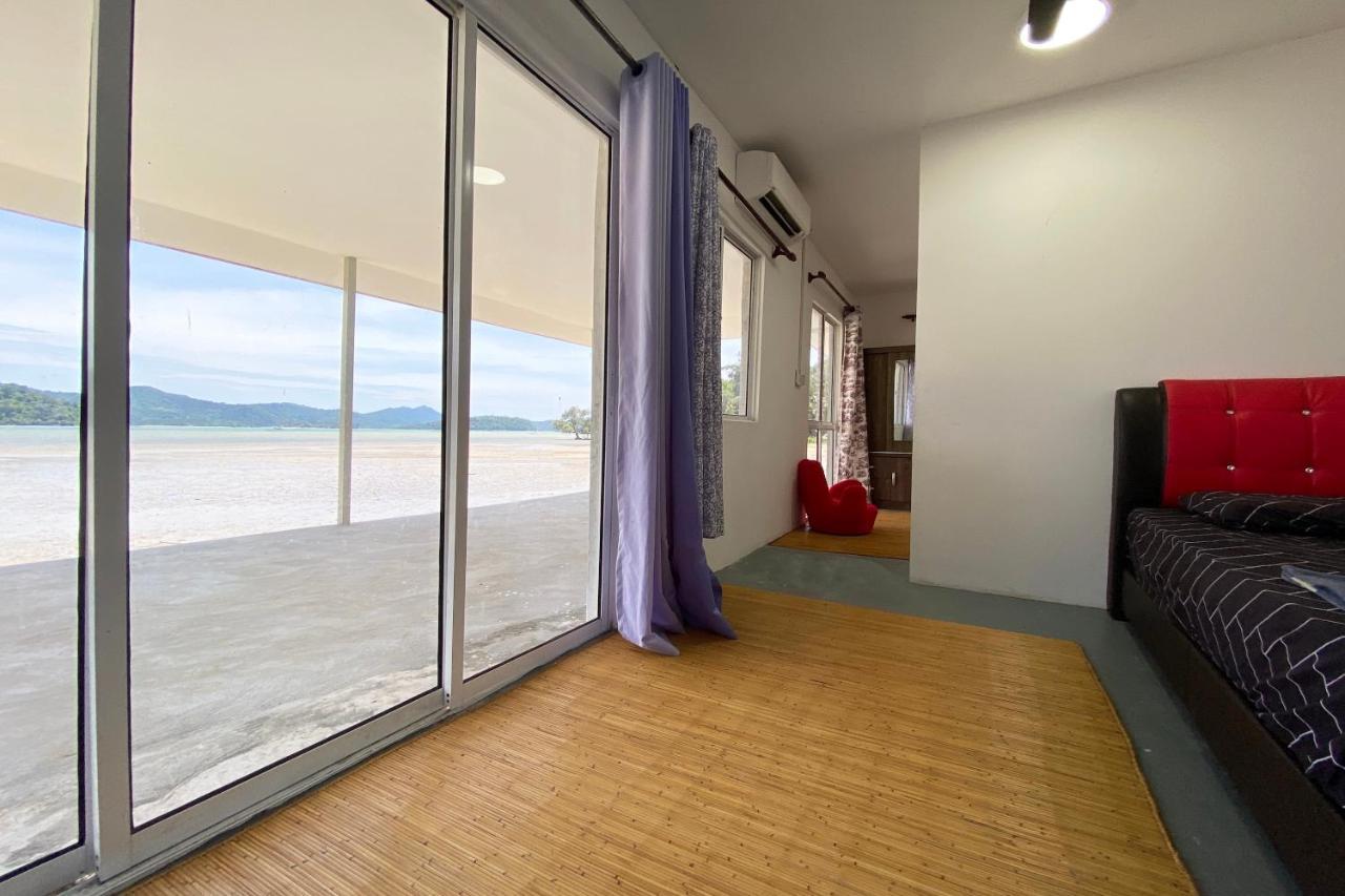 Hotel Oyo 90317 Ambong Bay Resthouse à Kota Kinabalu Extérieur photo